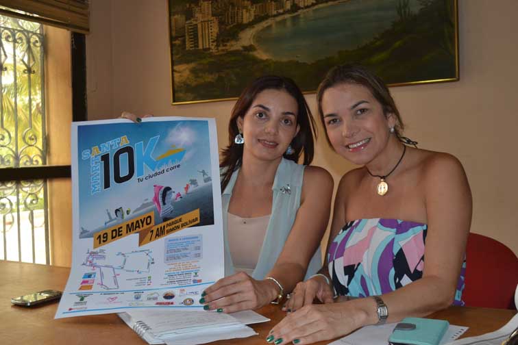 La diseñadora samaria Johana Mancuso y Gloria Latorre apoyan la carrera 10K y las causas de las mujeres que luchan contra el cáncer en Santa Marta.